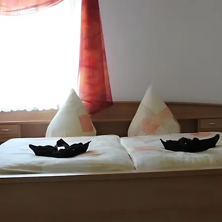 Fuer 2 Personen 25 M² Sehmatal